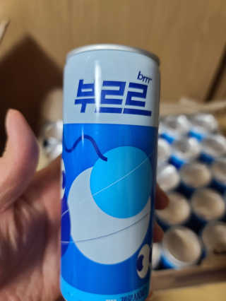[칼로리 걱정 NO 제로칼로리 탄산음료]  부담없이 즐기는 부르르Brrr~~ 제로 사이다 — 4점을 준 리뷰어가 2020년 12월 올린 사용 사진