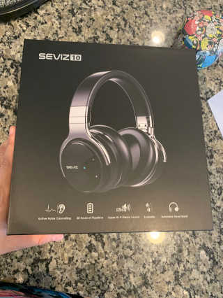 SEVIZ Bluetooth Headphones 10 3color — 5점을 준 리뷰어가 2020년 6월 올린 사용 사진