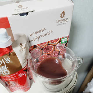 자연에온 유기농 석류 착즙 100mL 10개입 2BOX — 5점을 준 리뷰어가 2020년 12월 올린 사용 사진
