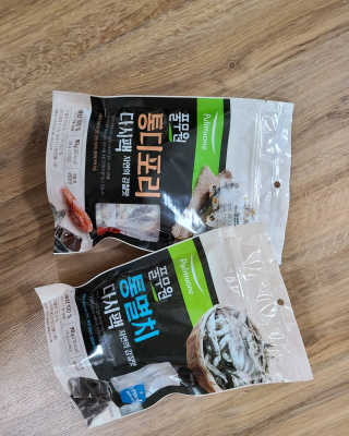 [풀무원] 자연의 감칠맛 통디포리, 통멸치 다시팩 세트 — 5점을 준 리뷰어가 2020년 5월 올린 사용 사진