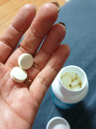 서울약사신협_프리미엄멀티비타민미네랄_1,200mg x 60정 — 5점을 준 리뷰어가 2020년 10월 올린 사용 사진