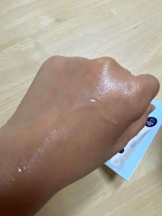 냉장고에 넣어요, 붉은 트러블 피부 다음날 진정되요 [버진팜스 푸딩수딩아토] — 4점을 준 리뷰어가 2020년 9월 올린 사용 사진