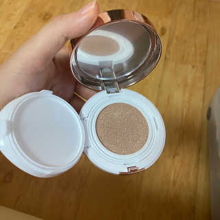 디어벨르 크림쿠션 DEAR BELLE CREAM COUSION — 4.5점을 준 리뷰어가 2020년 8월 올린 사용 사진