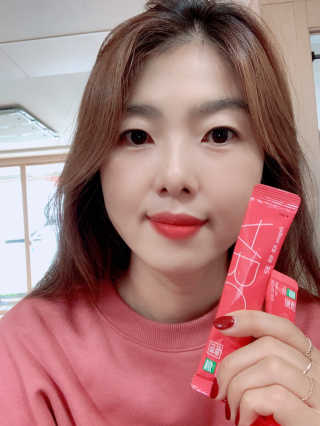 이너뷰티템, 니몸내몸 ABC 콜라겐 젤리스틱 14포 — 5점을 준 리뷰어가 2020년 11월 올린 사용 사진