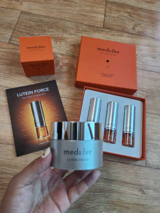 메디페르 [ 1+1 ] 루테인앰플세트 1개 + 루테인크림 50ml 1개 — 5점을 준 리뷰어가 2020년 9월 올린 사용 사진
