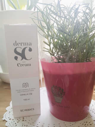 derma SC-Cream 더마에스씨 크림 100ml — 5점을 준 리뷰어가 2020년 4월 올린 사용 사진