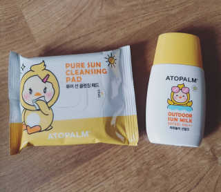 아토팜 야외놀이 선밀크 SPF50+ PA+++ — 5점을 준 리뷰어가 2020년 5월 올린 사용 사진