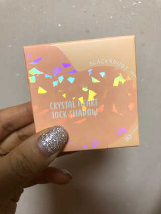 [블랙루즈] 크리스탈 하트 락 섀도우 4종 중 택1 — 5점을 준 리뷰어가 2020년 9월 올린 사용 사진
