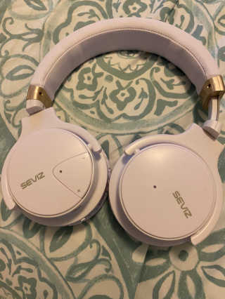 SEVIZ Bluetooth Headphones 10 3color — 5점을 준 리뷰어가 2020년 8월 올린 사용 사진