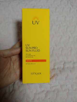 네이처컬렉션 이자녹스 UV 선 프로 365 익스트림 선 플루이드 100ml — 5점을 준 리뷰어가 2020년 5월 올린 사용 사진