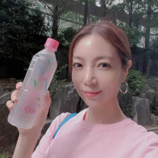 아쿠아스 플레이버워터 [아쿠아스] 제로칼로리 플레이버워터 복숭아/청포도 1BOX 20개입 — 5점을 준 리뷰어가 2020년 7월 올린 사용 사진