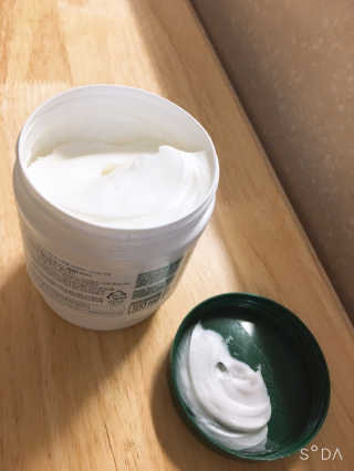 인그람스 캠퍼 크림 오리지널 300ml — 4점을 준 리뷰어가 2020년 4월 올린 사용 사진