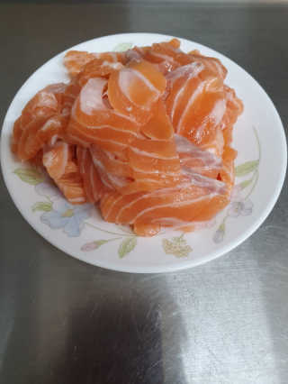 동원산업 항공직송 동원생연어_400g — 5점을 준 리뷰어가 2020년 5월 올린 사용 사진
