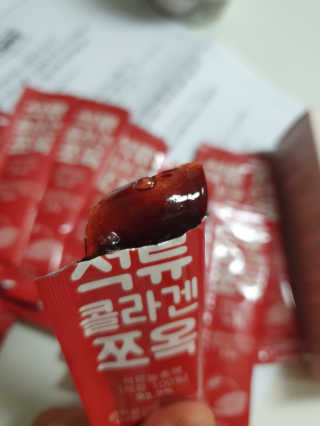 조은약초 석류콜라겐 석류즙 석류쪼옥 젤리 스틱 15포 x 20g — 4점을 준 리뷰어가 2020년 7월 올린 사용 사진