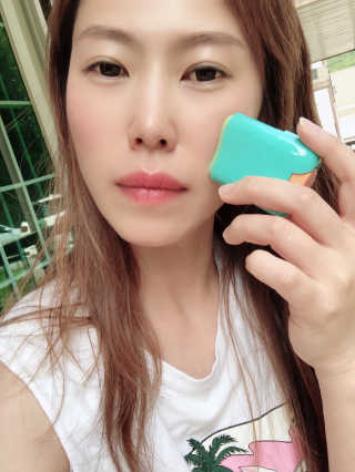 다슈코리아 다슈 솔루션 시카 쉴드 선스틱 — 4.5점을 준 리뷰어가 2020년 6월 올린 사용 사진