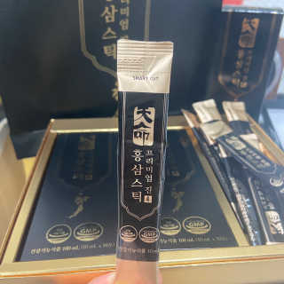 헬스업_천명진프리미엄홍삼스틱_10ml x 30포 — 5점을 준 리뷰어가 2020년 9월 올린 사용 사진
