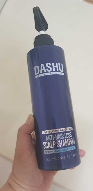 다슈코리아 다슈 데일리 단백질 한방 두피 골드 샴푸 500ml — 5점을 준 리뷰어가 2020년 4월 올린 사용 사진