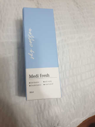 순수연구소 메디프레쉬80ml 천연 향균 섬유 탈취제 — 5점을 준 리뷰어가 2020년 5월 올린 사용 사진
