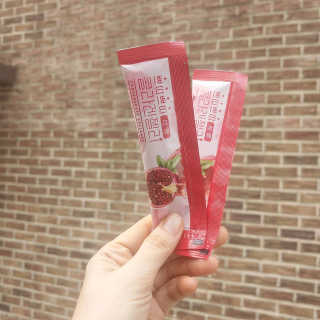헬스업_쁘띠쁘띠석류콜라겐젤리_20g x 14포 — 3점을 준 리뷰어가 2020년 9월 올린 사용 사진