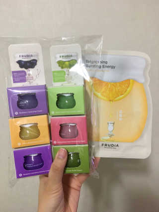 [수분크림 맛집-후르디아]  과즙 미니 크림 6종 세트 — 5점을 준 리뷰어가 2020년 4월 올린 사용 사진