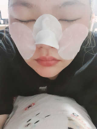 [코아코스] 폼폼비숑 볼따구 미니팩 50매 — 5점을 준 리뷰어가 2020년 5월 올린 사용 사진