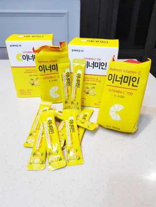 이너미인 VITAMIN-C 700 — 4.5점을 준 리뷰어가 2020년 9월 올린 사용 사진