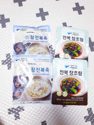 바다는다웰빙이다 완도사랑 전복죽 250g - 2팩 + 전복장조림 2팩 — 5점을 준 리뷰어가 2020년 8월 올린 사용 사진