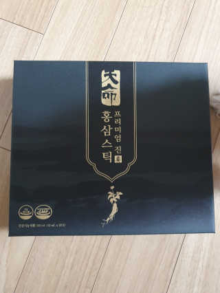 헬스업_천명진프리미엄홍삼스틱_10ml x 30포 — 5점을 준 리뷰어가 2020년 7월 올린 사용 사진