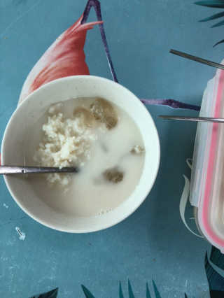 한촌몰 설렁탕집 가마솥 도가니탕 350g x 2팩 — 5점을 준 리뷰어가 2020년 8월 올린 사용 사진