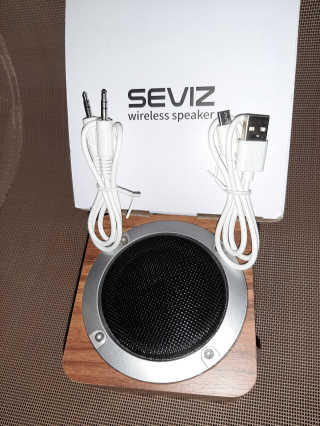SEVIZ MINI10W 레트로 블루투스 스피커 — 5점을 준 리뷰어가 2020년 9월 올린 사용 사진