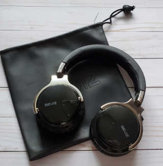 SEVIZ Bluetooth Headphones 10 3color — 5점을 준 리뷰어가 2020년 5월 올린 사용 사진