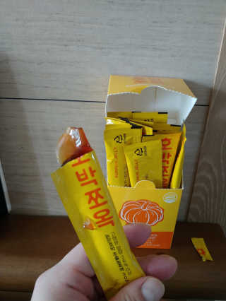 조은약초 국산 늙은 호박즙 호박쪼옥 젤리 20g x 15포 — 5점을 준 리뷰어가 2020년 7월 올린 사용 사진
