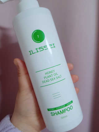 일리세이 허니 샴푸 500ml + 허니 바디워시 500ml 세트 — 4점을 준 리뷰어가 2020년 4월 올린 사용 사진