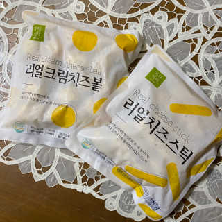 가치식탁 리얼치즈스틱, 리얼크림치즈볼 — 5점을 준 리뷰어가 2020년 9월 올린 사용 사진