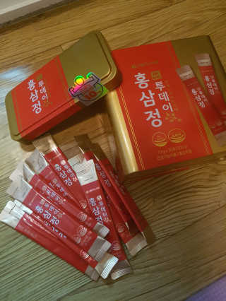 서울약사신협_투데이홍삼정_틴케이스_10g x 30포 — 5점을 준 리뷰어가 2020년 7월 올린 사용 사진