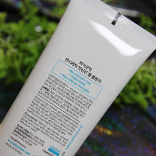 바이오믹 BIOMEEK SENSIMETIC MILD ACID CLEANSER — 5점을 준 리뷰어가 2020년 6월 올린 사용 사진