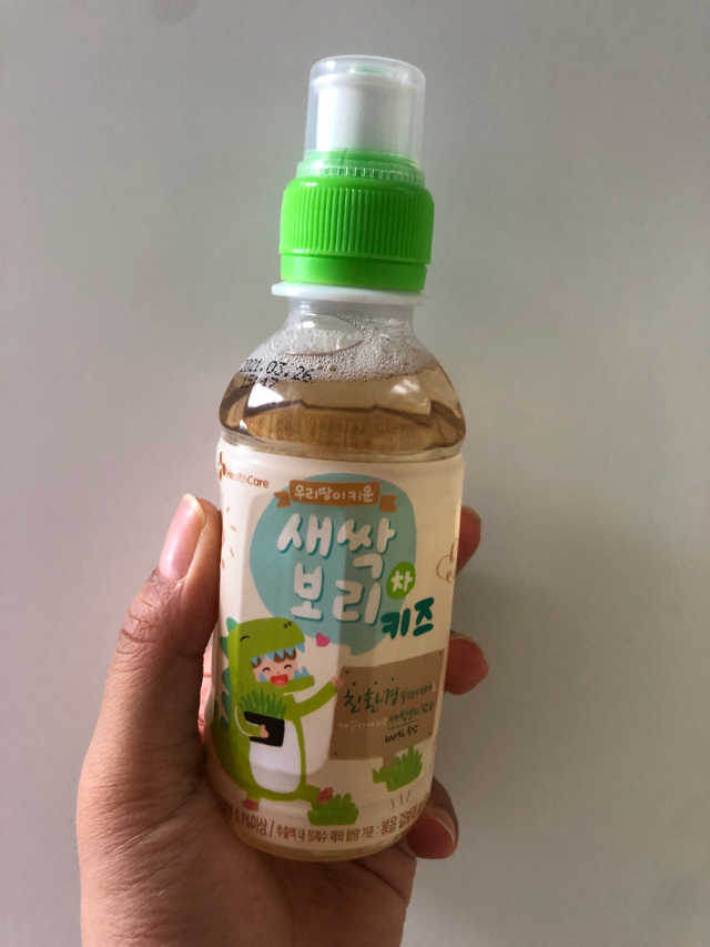 새싹보리차 키즈 12병 리뷰 사진