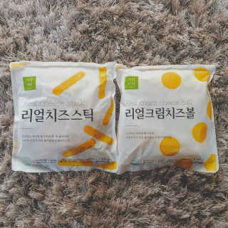 가치식탁 리얼치즈스틱, 리얼크림치즈볼 — 4점을 준 리뷰어가 2020년 6월 올린 사용 사진