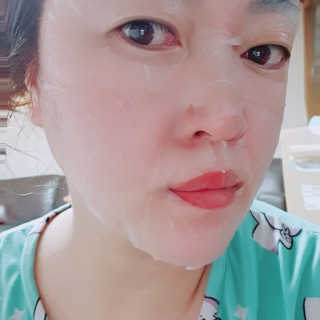 리더스코스메틱 리더스 메디유 아미노 모이스처 마스크 — 4.5점을 준 리뷰어가 2020년 5월 올린 사용 사진