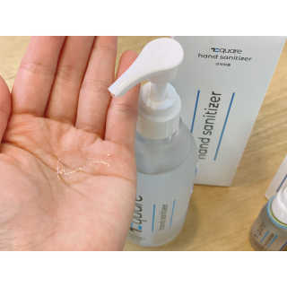 온가족 위생습관, 72스퀘어 손소독제 300ml+30mlx2 구성 — 5점을 준 리뷰어가 2020년 10월 올린 사용 사진