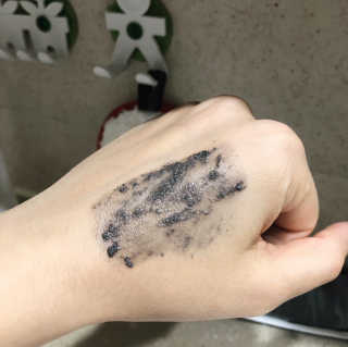 더말로지카 데일리 슈퍼폴리언트 — 4점을 준 리뷰어가 2020년 6월 올린 사용 사진