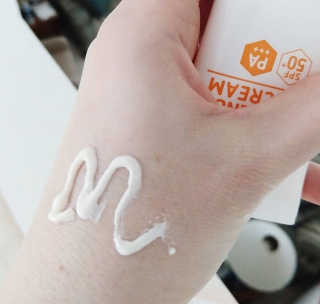 트리티스 US [TREATIS] UV Defence Sun Cream PA+++ / SPF50+ — 5점을 준 리뷰어가 2021년 1월 올린 사용 사진