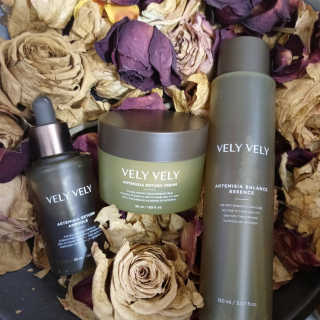 VELY VELY Artemisia Return Cream — 4점을 준 리뷰어가 2021년 4월 올린 사용 사진