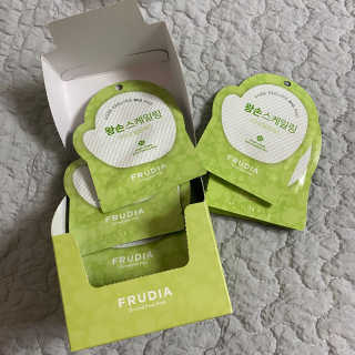 [후르디아] 청포도 매끈약산성 필링 패드_50매 세트 — 5점을 준 리뷰어가 2020년 4월 올린 사용 사진