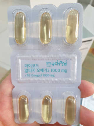 JW중외제약 마이코드 알티지 오메가3 1000 mg — 5점을 준 리뷰어가 2020년 8월 올린 사용 사진
