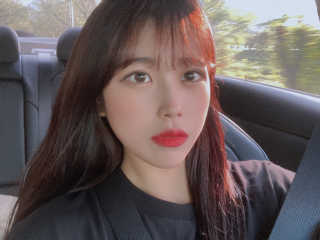 [블랙루즈] 에어 핏 벨벳틴트 시즌1 7종 중 택1+랜덤1 — 5점을 준 리뷰어가 2020년 9월 올린 사용 사진