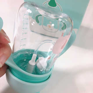 유비맘 트라이탄 코니빨대컵_컬러 랜덤 발송 — 5점을 준 리뷰어가 2020년 6월 올린 사용 사진