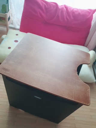 창신리빙 [프랑코 캠핑 테이블 분리수거함] 똑똑한 정리 수납 — 4.5점을 준 리뷰어가 2020년 8월 올린 사용 사진