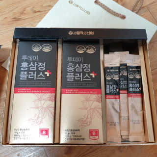 서울약사신협_투데이홍삼정플러스스틱_10g x 30포 — 3.5점을 준 리뷰어가 2020년 12월 올린 사용 사진