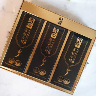 헬스업_천명진프리미엄홍삼스틱_10ml x 30포 — 5점을 준 리뷰어가 2020년 10월 올린 사용 사진